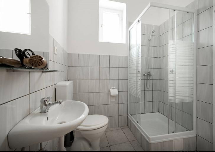 Sparrowl Apartments Budapest Esterno foto